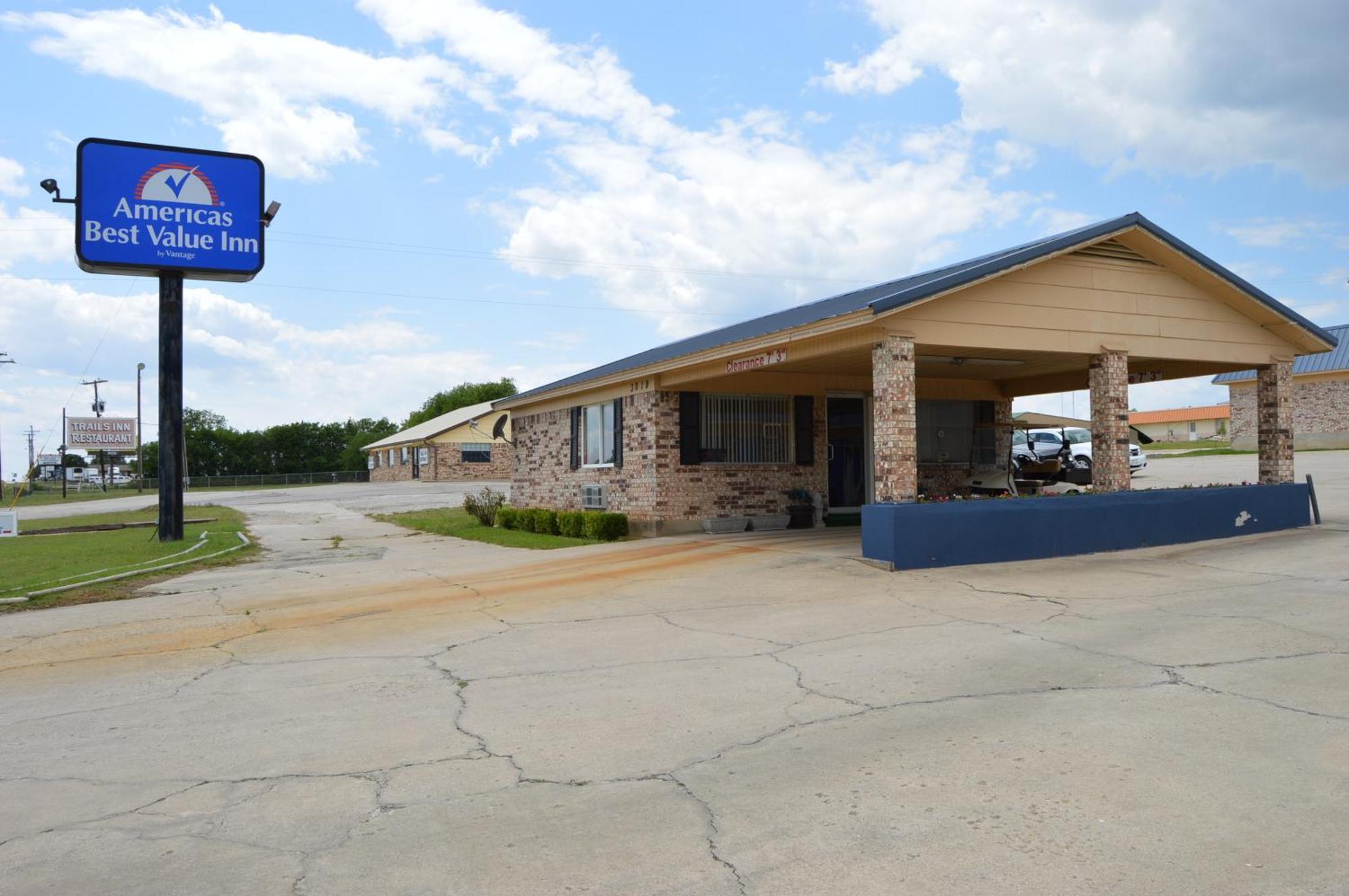 Americas Best Value Inn Gainesville Tx Экстерьер фото