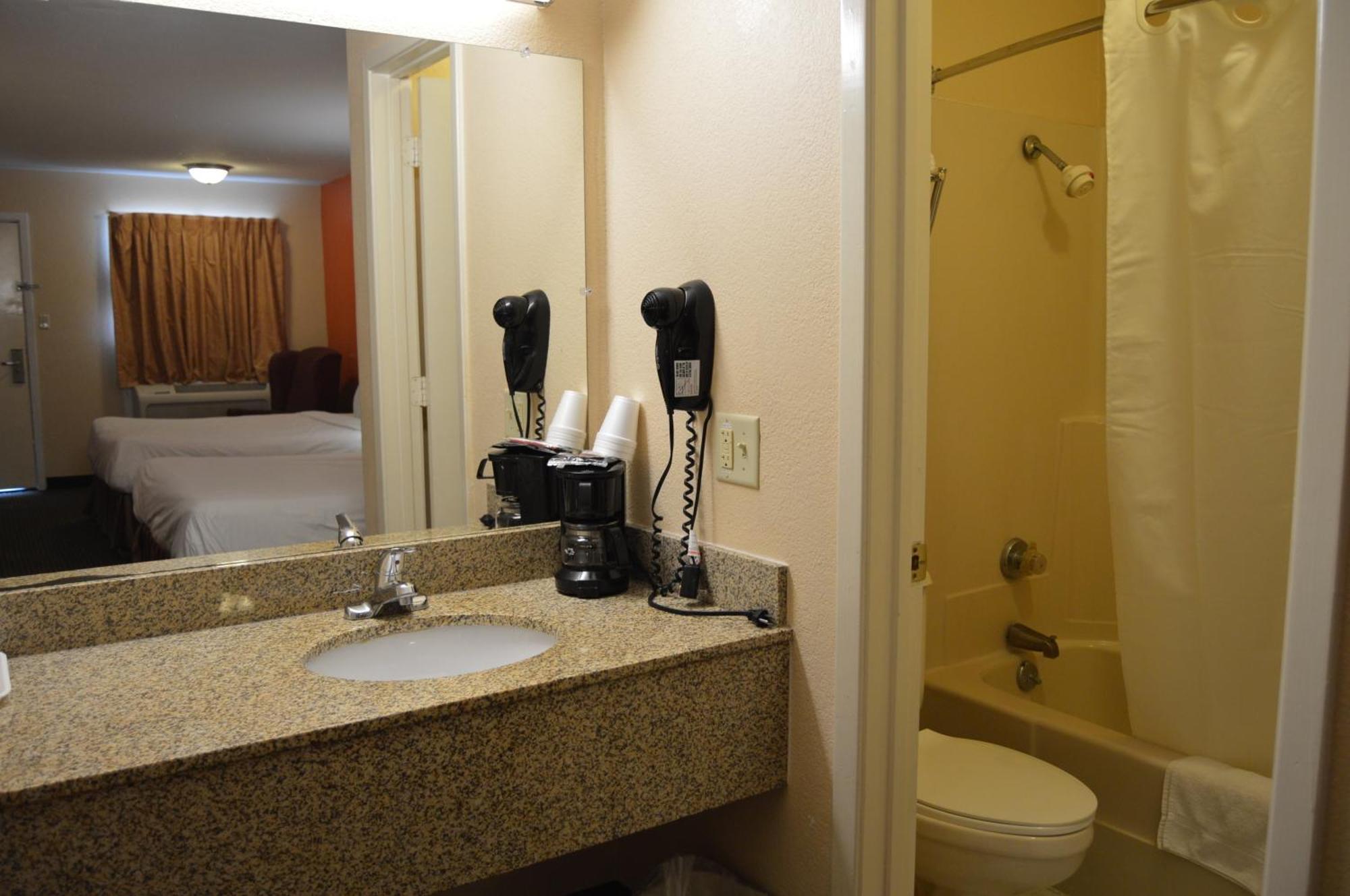 Americas Best Value Inn Gainesville Tx Экстерьер фото