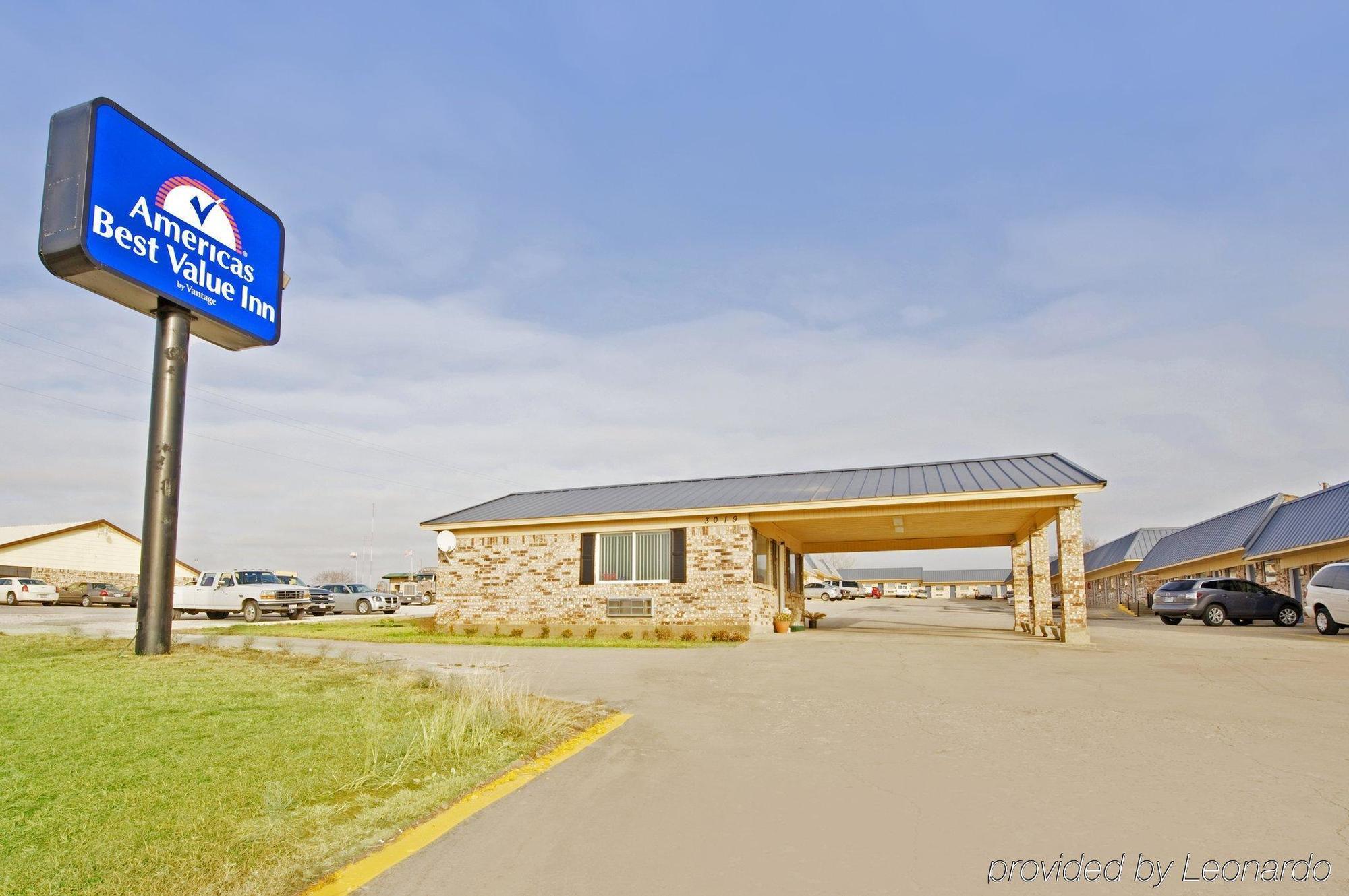 Americas Best Value Inn Gainesville Tx Экстерьер фото